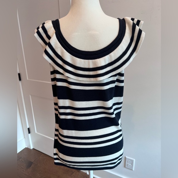 LOFT Ruffled Neck Sweater Tank - Picture 4 of 5